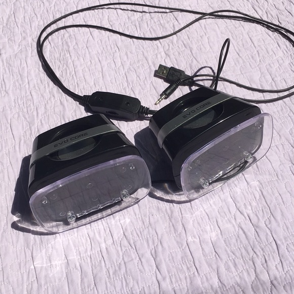 Evo Speakers that light up - Picture 11 of 11